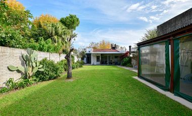 Casa en Tolosa con Parque y Pileta
