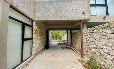 Casa en venta 2/3 dormitorios - Villa Elisa