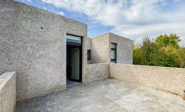 Casa en venta 2/3 dormitorios - Villa Elisa