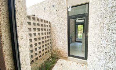 Casa en venta 2/3 dormitorios - Villa Elisa