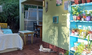 Venta de casa con departamentos en Valeria del Mar