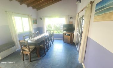 Venta de casa con departamentos en Valeria del Mar