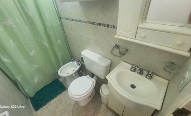 Venta de casa con departamentos en Valeria del Mar