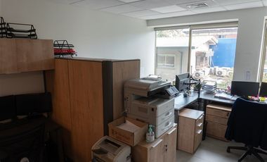 Oficina en Arriendo en Andres Bello