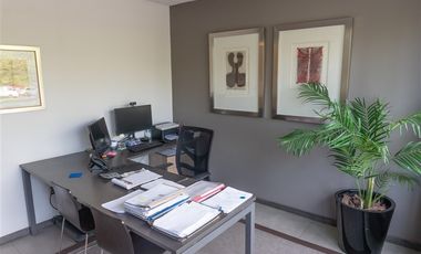 Oficina en Arriendo en Andres Bello