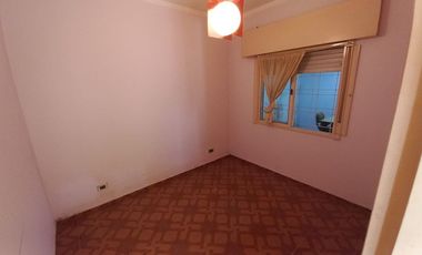 OPORTUNIDAD MORON PH 3 AMB C/CON COCHERA Y PATIO