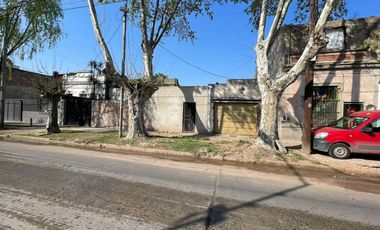 VENTA CASA 4 AMB A TERMINAR S/LOTE PROPIO 492 MTS