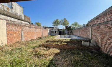 VENTA CASA 4 AMB A TERMINAR S/LOTE PROPIO 492 MTS