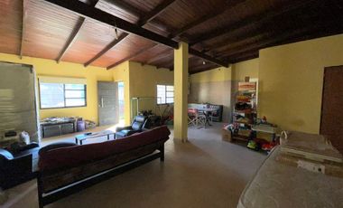 VENTA CASA 4 AMB A TERMINAR S/LOTE PROPIO 492 MTS