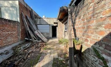 VENTA CASA 4 AMB A TERMINAR S/LOTE PROPIO 492 MTS