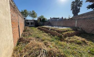 VENTA CASA 4 AMB A TERMINAR S/LOTE PROPIO 492 MTS
