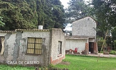 Casa con terreno Quinta calle 40 al 5300 Plátanos