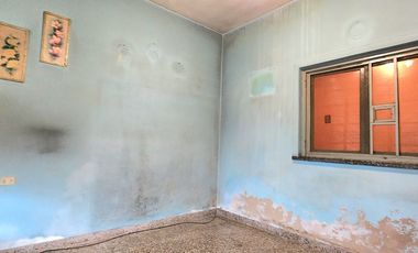 Venta / Permuta Casa 4 Amb Hurlingham APTO CREDITO