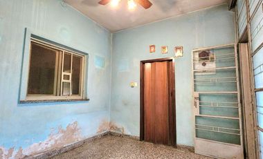 Venta / Permuta Casa 4 Amb Hurlingham APTO CREDITO