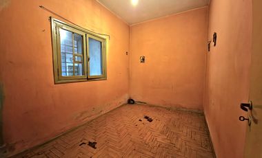 Venta / Permuta Casa 4 Amb Hurlingham APTO CREDITO