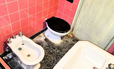 Venta / Permuta Casa 4 Amb Hurlingham APTO CREDITO