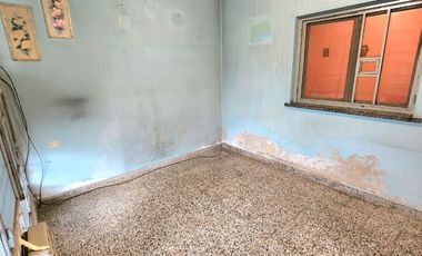 Venta / Permuta Casa 4 Amb Hurlingham APTO CREDITO
