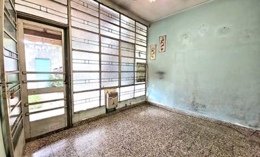Venta / Permuta Casa 4 Amb Hurlingham APTO CREDITO