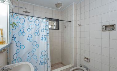 CASA 4 AMB C/QUINCHO JARDIN Y COCHERA MORENO
