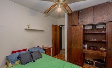 CASA 4 AMB C/QUINCHO JARDIN Y COCHERA MORENO