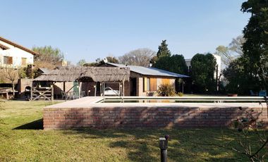 QUINTA EN VENTA EN PEHUAJÓ CON PILETA