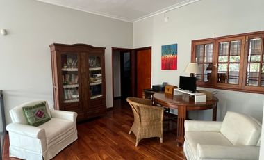 Casa Amplia y de Categoría en Venta en Guadalupe