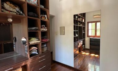 Casa Amplia y de Categoría en Venta en Guadalupe