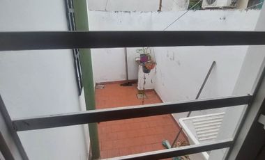 Venta 2 dptos 1 dorm