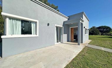 Venta casa 4 amb, Las lomas Miramar a estrenar