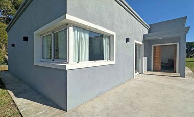Venta casa 4 amb, Las lomas Miramar a estrenar