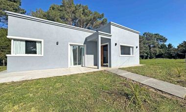 Venta casa 4 amb, Las lomas Miramar a estrenar