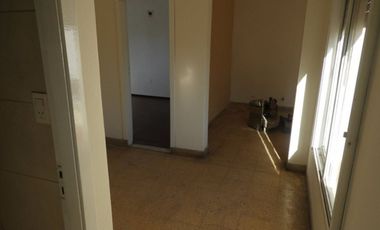 Departamento 2 ambientes tipo PH sin expensas