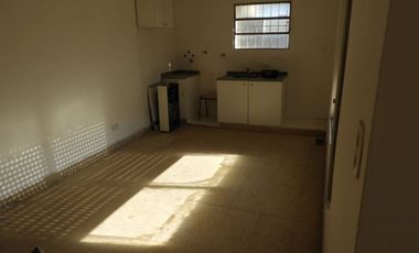 Departamento 2 ambientes tipo PH sin expensas