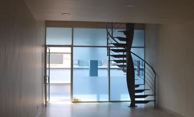 LOCAL EN VENTA EN SEGUNDA PLANTA EN COL. VILLAS DE SANTA ENGRACIA