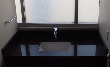 LOCAL EN VENTA EN SEGUNDA PLANTA EN COL. VILLAS DE SANTA ENGRACIA