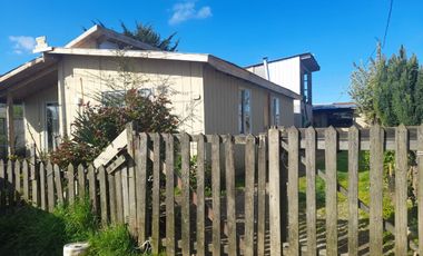 CASA EN VENTA EN FRUTILLAR ALTO