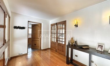 Casa en Arriendo en Quinchamali, Las Condes