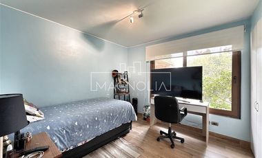 Casa en Arriendo en Quinchamali, Las Condes
