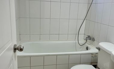 CASA EN ARRIENDO EN CONDOMINIO VALLE ESCONDIDO