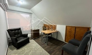 CASA CON PISCINA Y QUINCHO EN CONDOMINIO
