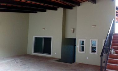 Hermosa casa a estrenar en San Juan Cosala-Chapala