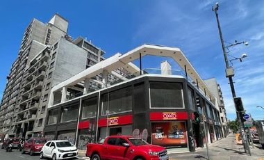 Local Comercial en arriendo en Almagro, Santiago