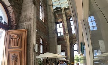 Local Comercial en Arriendo en Compañía de Jesús 1214, Santiago