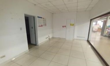 Local Comercial en Arriendo en Av. Errázuriz 629, Valparaíso