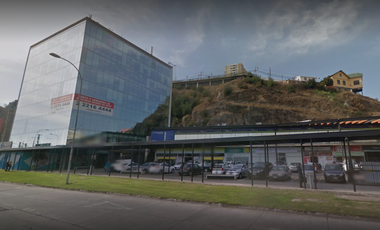 Local Comercial en Arriendo en Av. Argentina 1, Valparaíso, V Región