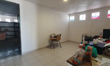 Renta Terreno con área de oficinas, Valle de los Tules Tultitlan