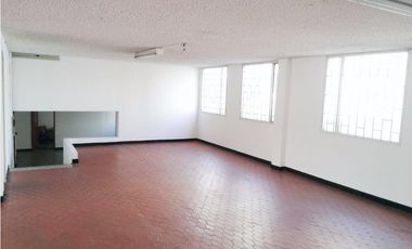 OFICINA O LOCAL EN EXCELENTE UBICACION CERCA A ALCALDIA PUENTE ARANDA