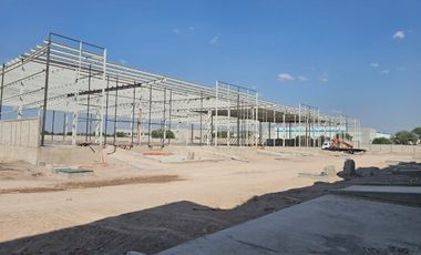 VENTA DE NAVE INDUSTRIAL SOBRE LA AUTOPISTA 57, M´ÉXICO QUERETARO