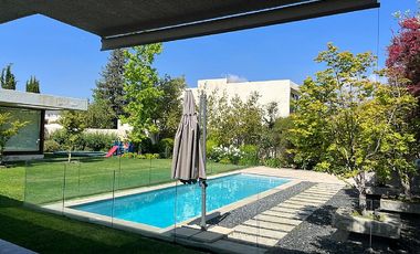 ESPECTACULAR CASA ARQUITECTURA MODERNA-TRAPENSES