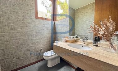 ESPECTACULAR CASA ARQUITECTURA MODERNA-TRAPENSES